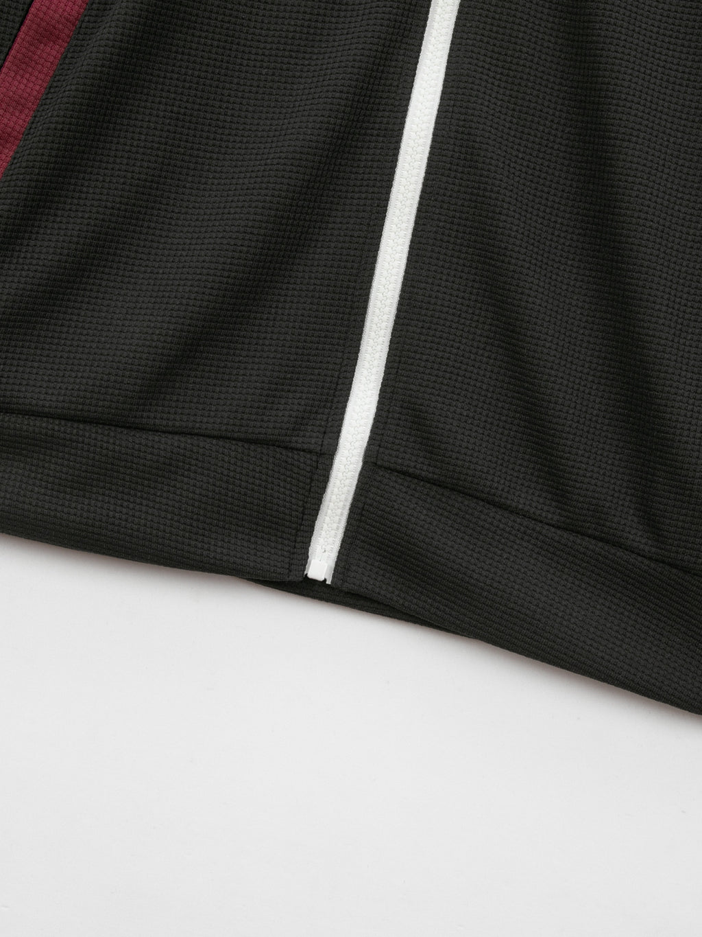 Waffle Knit Colorblock Cardigan – Notched Collar & Zippered Pockets