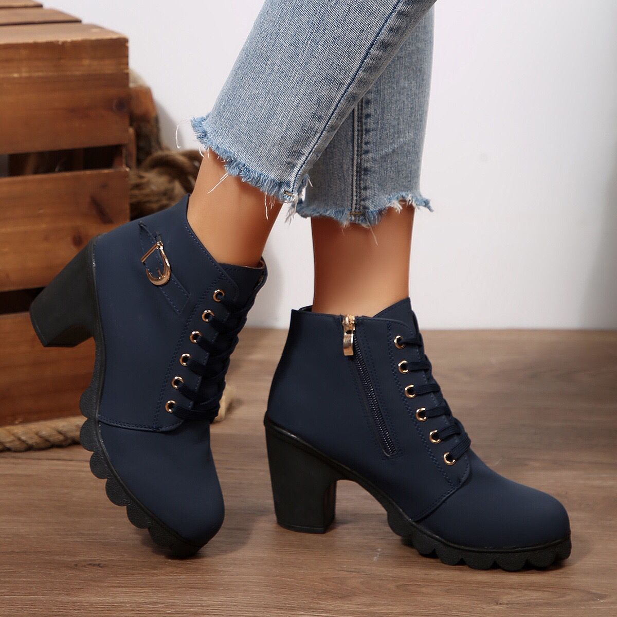 Women’s Cross-Tie Chunky Heel Ankle Boots