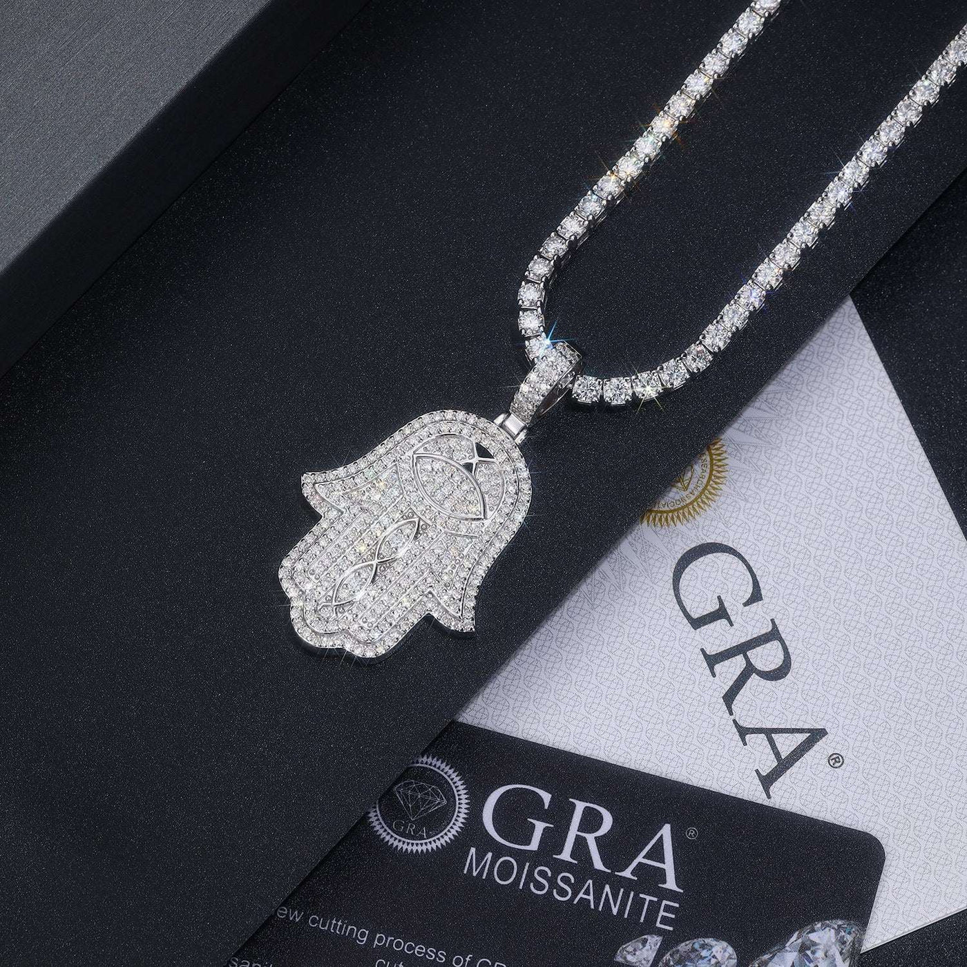 Luxury Moissanite Necklace – Plated Pendant, Timeless Light Luxury Jewelry