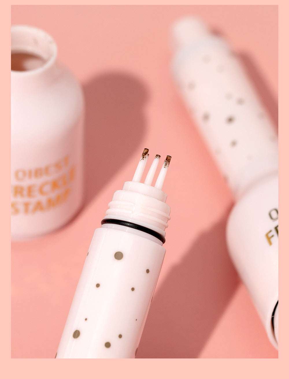 Brown Facial Pseudo Freckle Makeup Brush