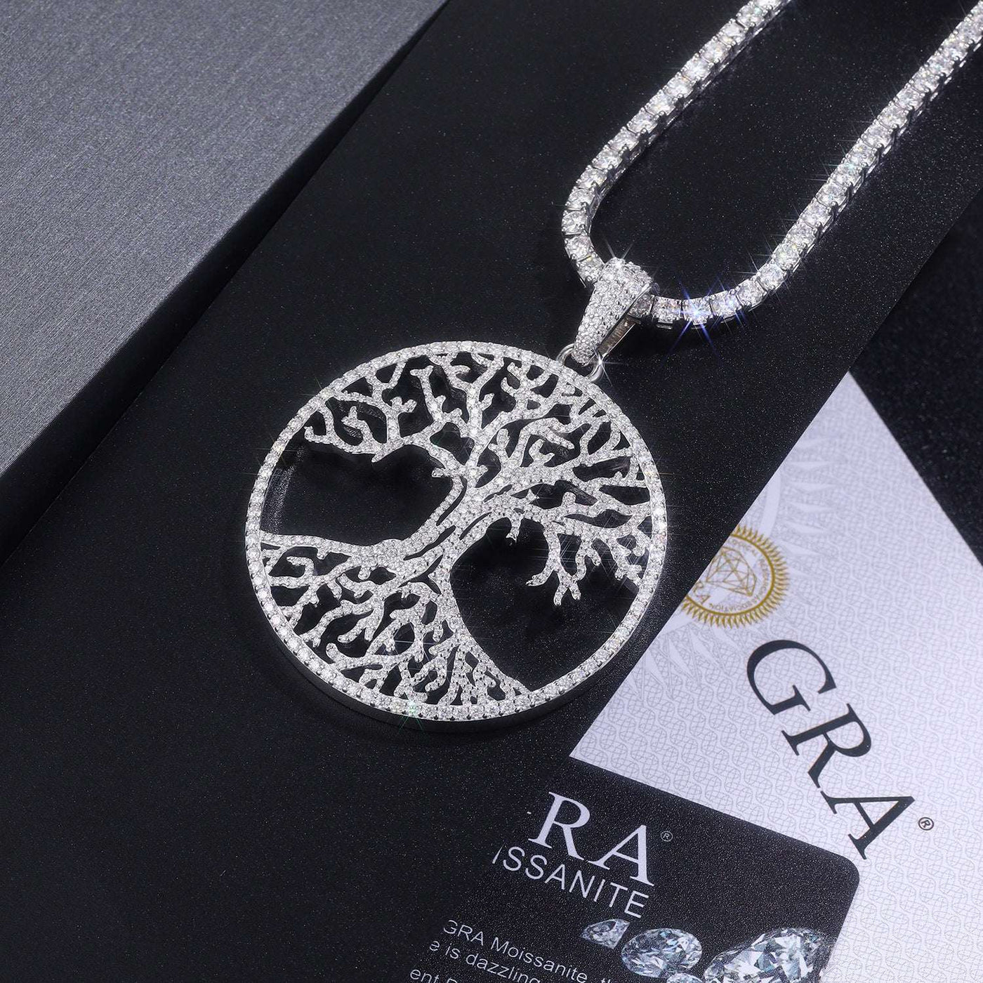 Luxury Moissanite Necklace – Plated Pendant, Sophisticated Light Luxury Jewelry