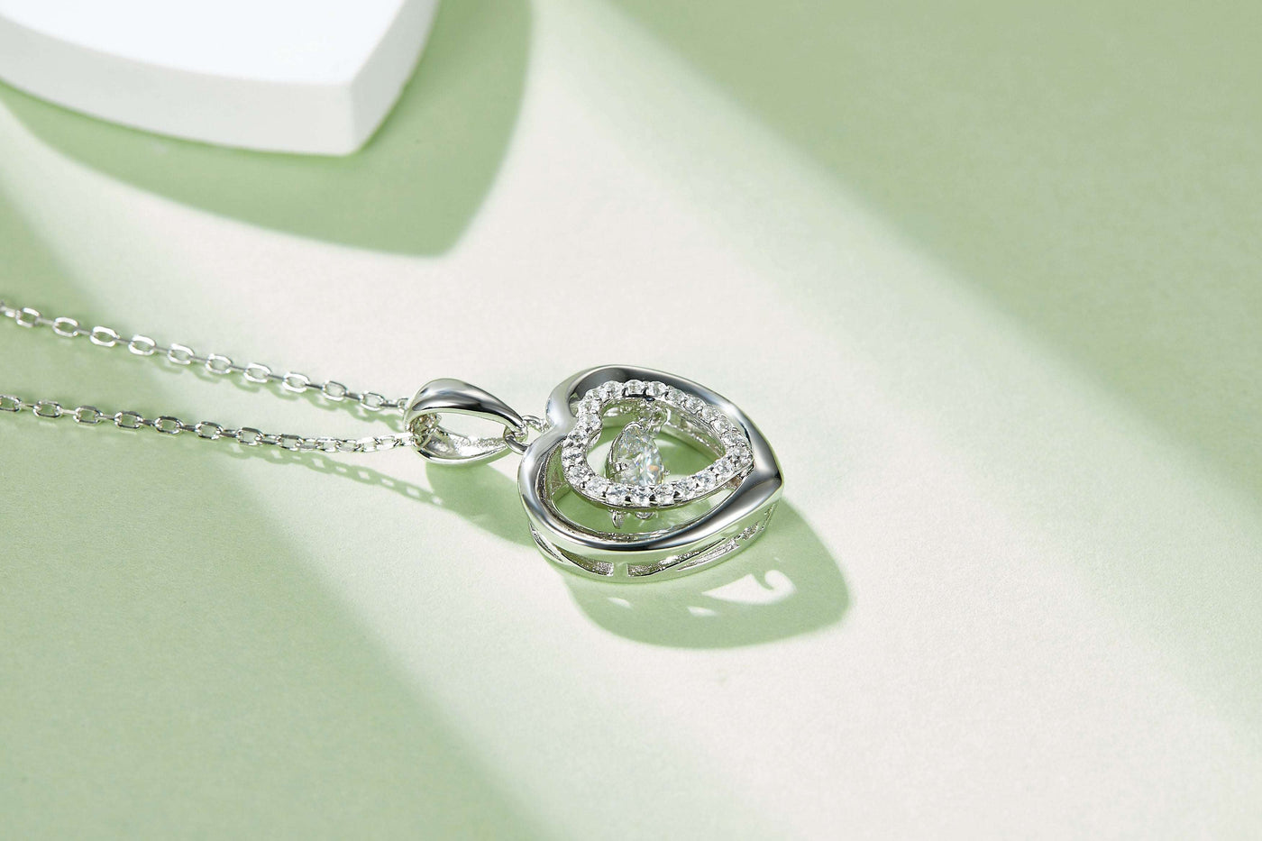 Luxury Moissanite Necklace – Plated Pendant, Modern Light Luxury Jewelry