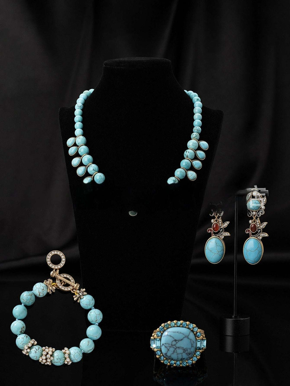 Retro Turquoise Jewelry Set – European & American Style Necklace, Earrings & Bracelet