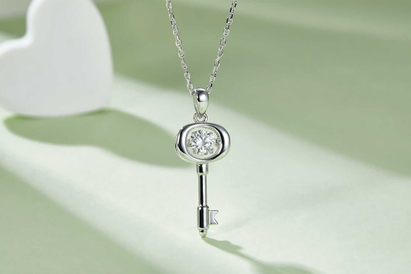 Luxury Moissanite Key Necklace – Plated Pendant, Elegant Light Luxury Jewelry