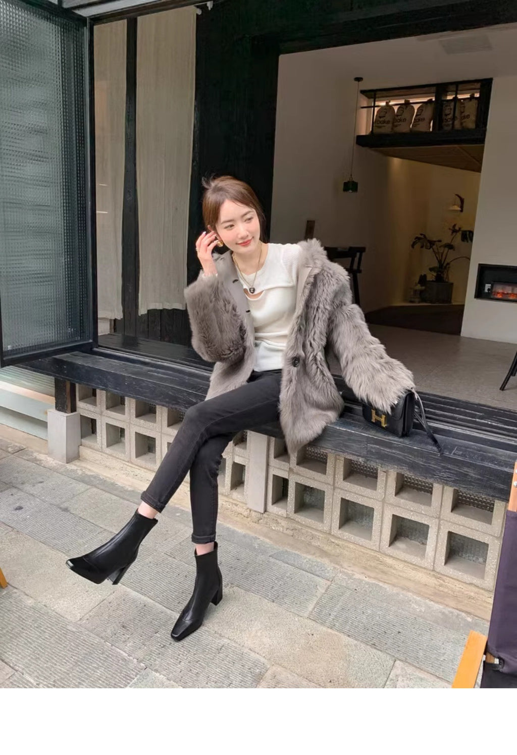 Women’s Off-White Elastic High-Heeled Boots